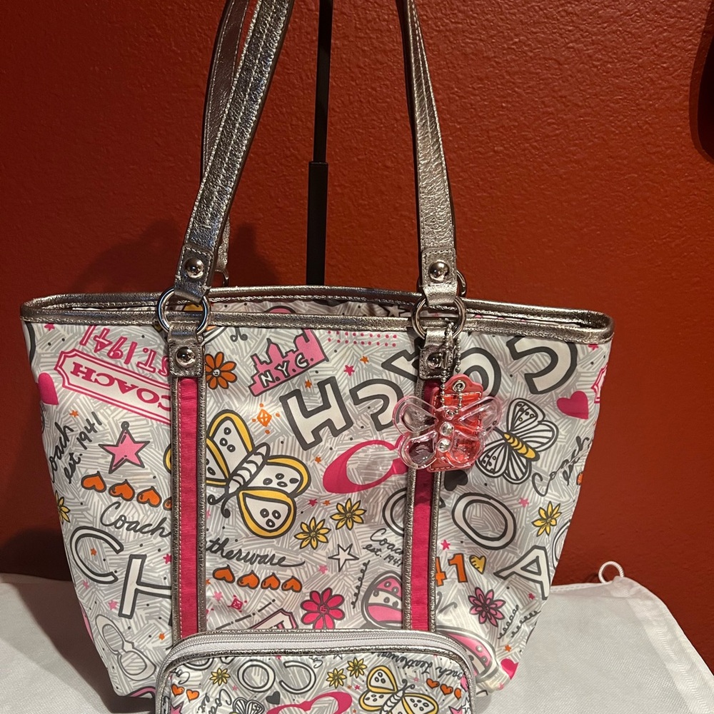 Coach Poppy Bandana Butterfly Graphic Tote Bag with Makeup Case